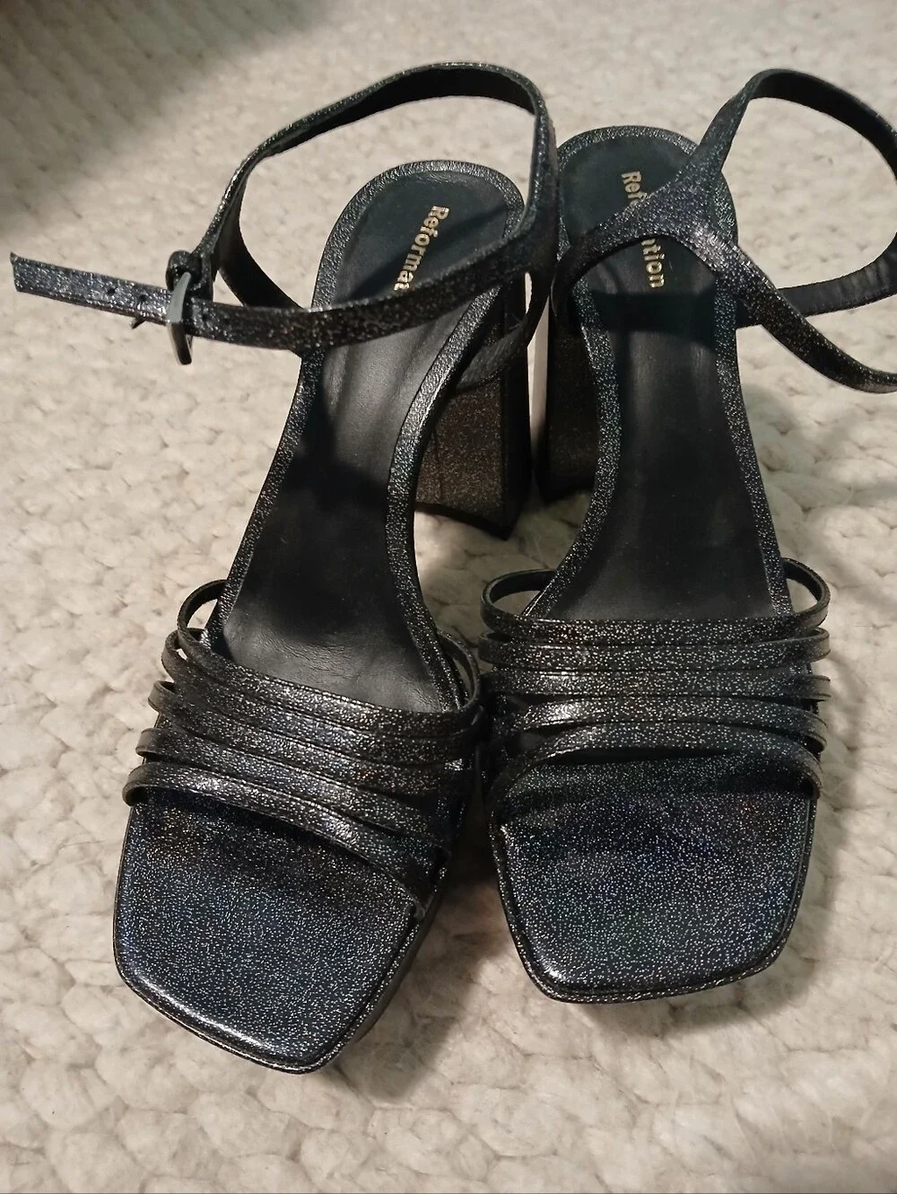 New Reformation Metallic Black Platform Molly Heels/ Sandala 7